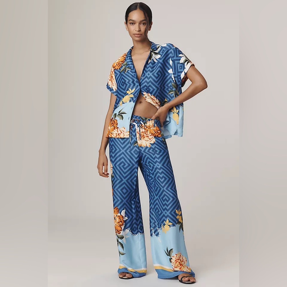 Anthropologie nwt Blue Floral‎ straight leg silk pants